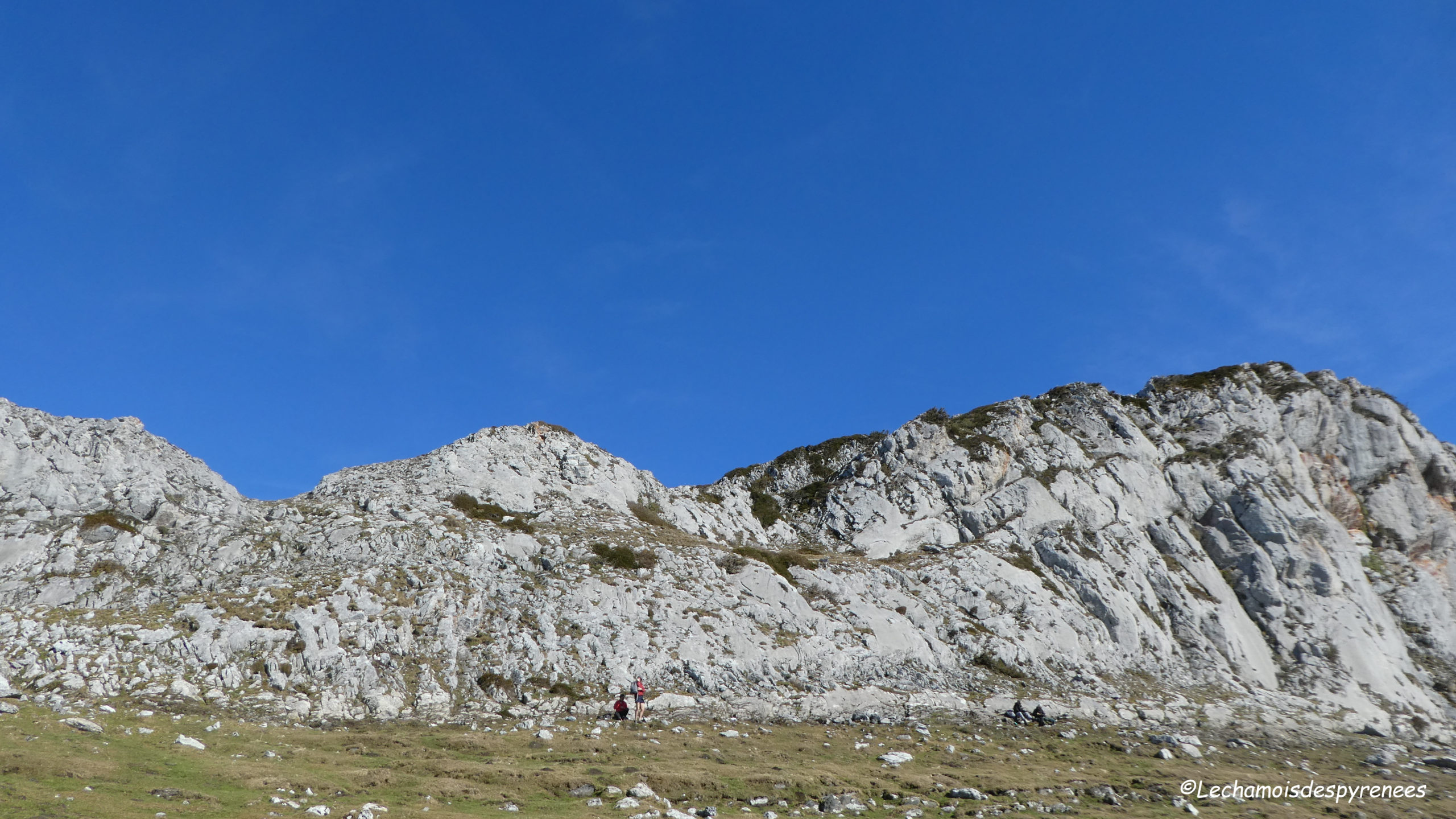 Soum de Leiz et cabane d’Andorre