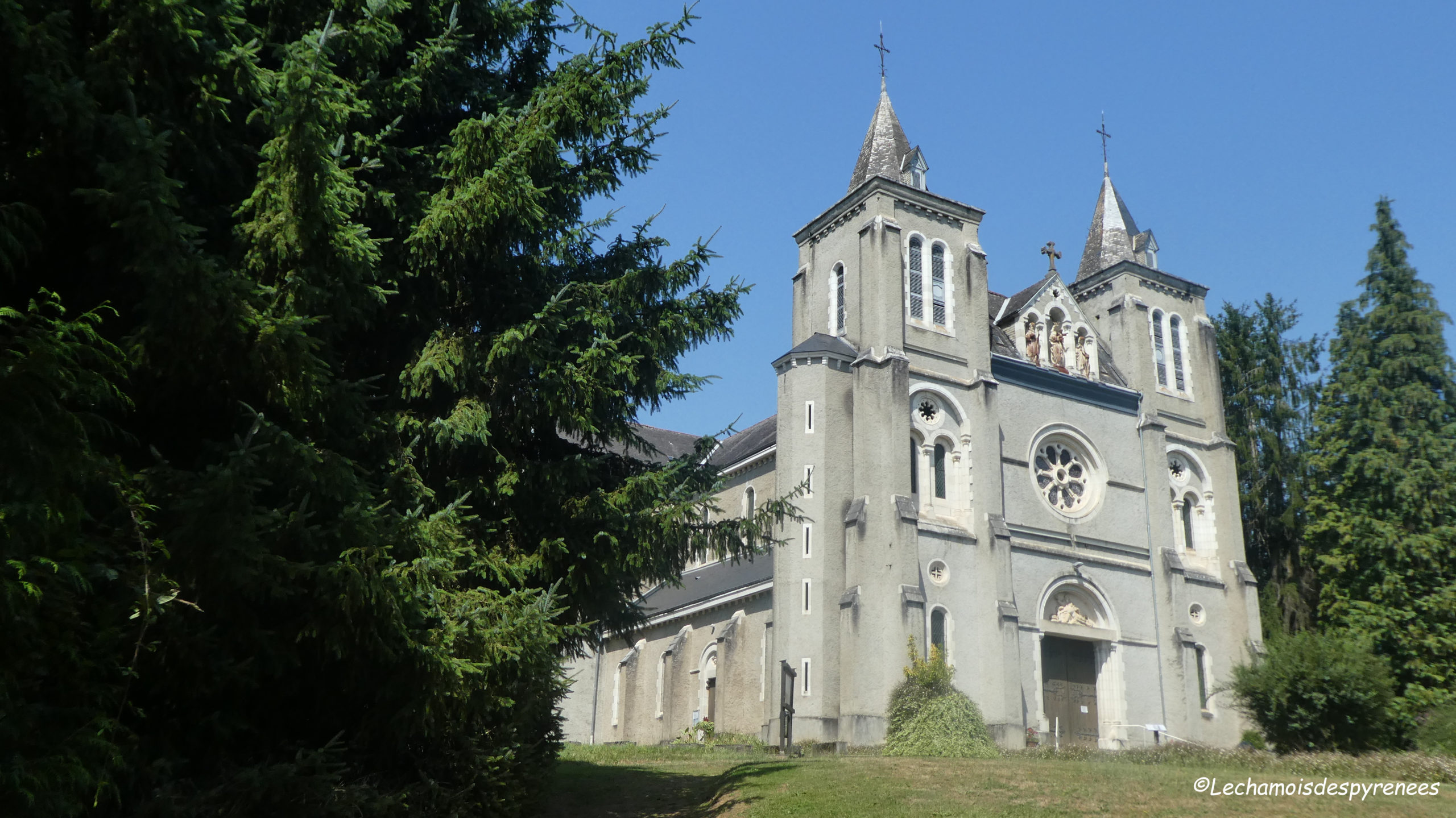 Sanctuaire de Piétat et ses fontaines